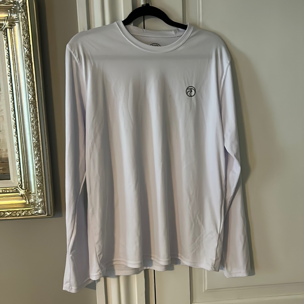 Vapor Apparel Shirt nwot